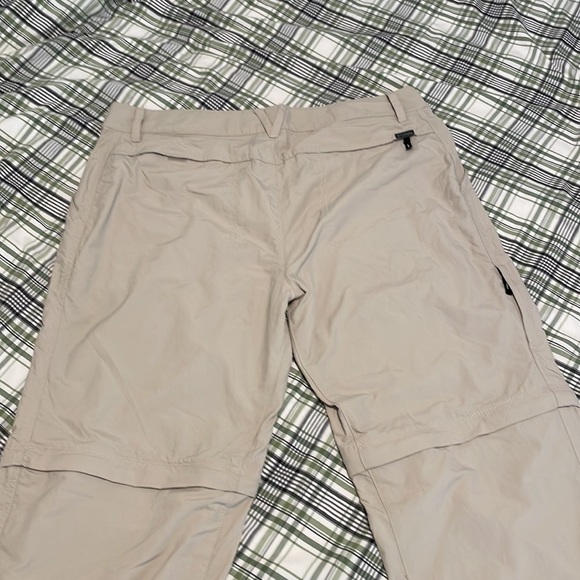 Women’s 16L Columbia Convertible Pants - Picture 3 of 7